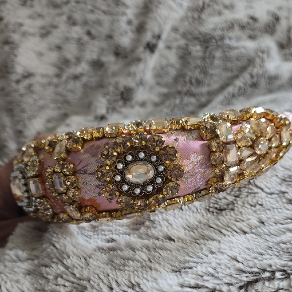 Queen Of Hearts Pink and Gold Embellished Headband - Picture 7 of 10